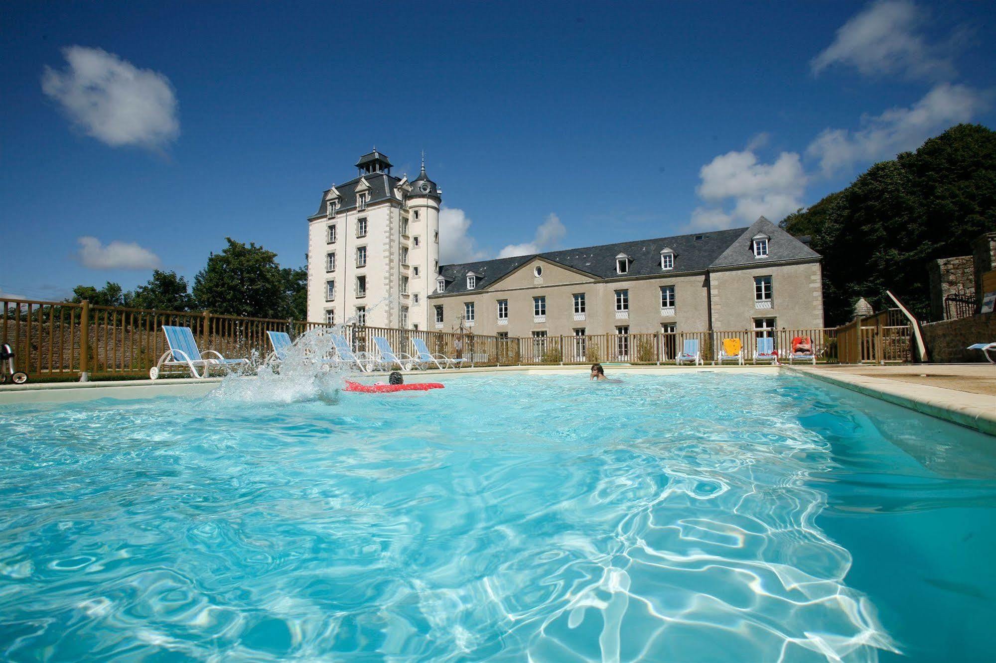Residence Prestige Odalys Le Chateau De Keraveon Эрдевен Экстерьер фото